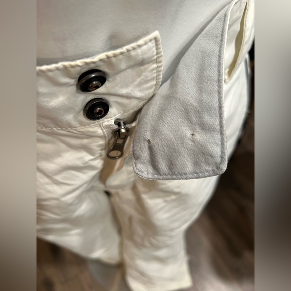 Mountain Hardwear - Picture 7 of 10